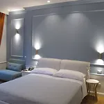 Ξενοδοχείο Borgovico 3*