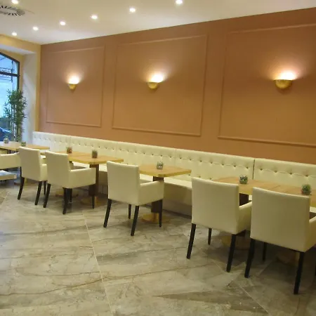 Borgovico Hotel 3*