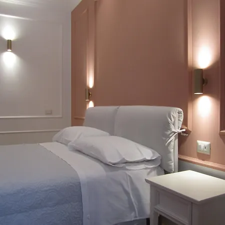 Borgovico Hotel 3*