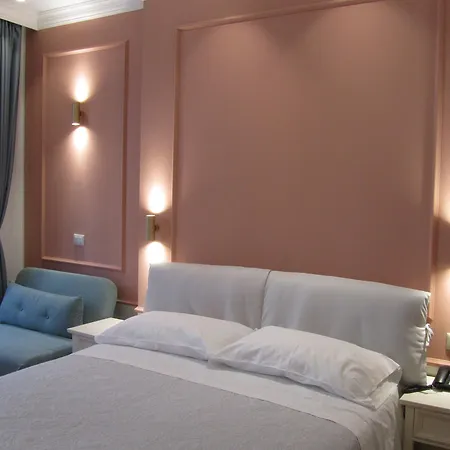 Borgovico 3*