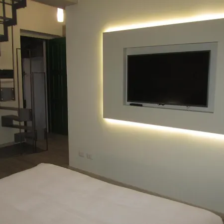 Borgovico Hotel 3*